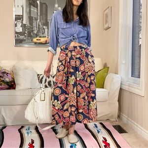 Vintage flowy lightweight folksy print midi skirt